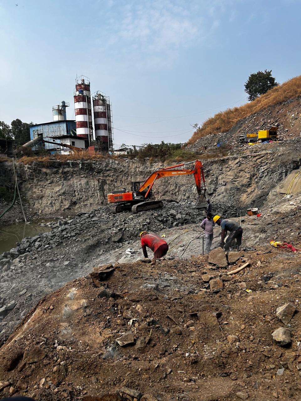 Hard Rock Control Blasting gallery 4